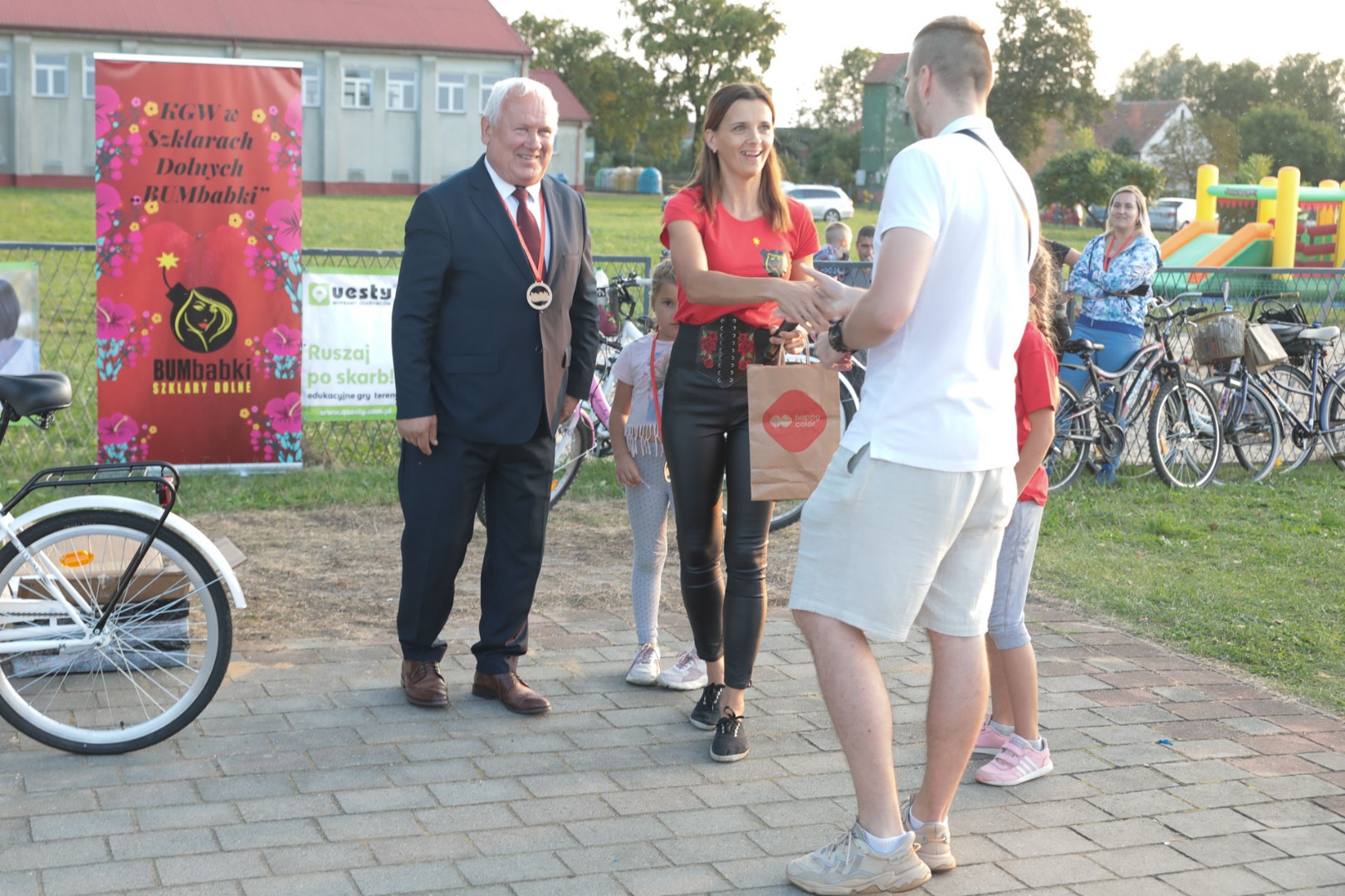 Fotorelacja z inauguracji questu rowerowego w Szklarach Dolnych (woj. dolnośląskie)